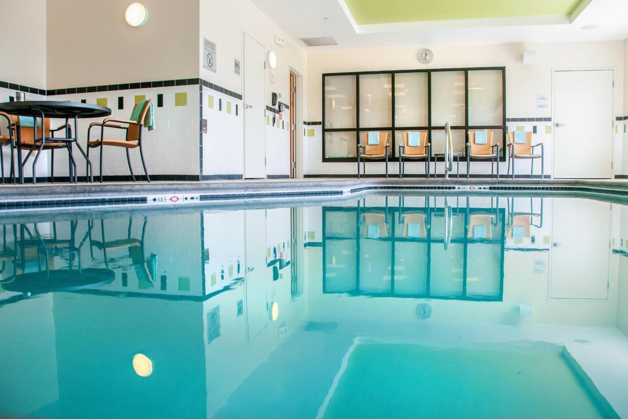 Fairfield Inn And Suites By Marriott Colorado Springs North Air Force Academy Gleneagle Екстериор снимка